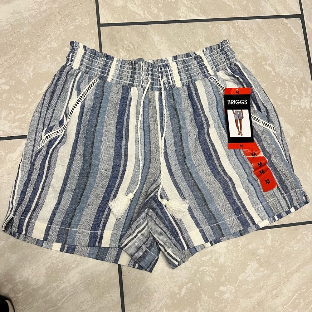 Briggs Women's Linen Blend Pull-On Shorts Medium Blue Stripe Wide Waist Band NWT - Picture 6 of 12